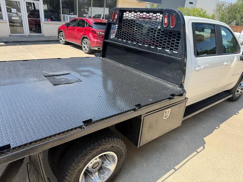 Used 2021 Chevrolet Silverado 3500 LT w/ Snow Plow Prep Package AWD/4WD image 14