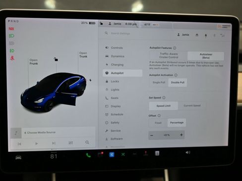 Used 2019 Tesla Model 3 Long Range image 25