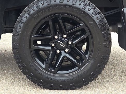 Used 2022 Chevrolet Silverado 1500 LT Trail Boss w/ LT Trail Boss Premium Package image 10