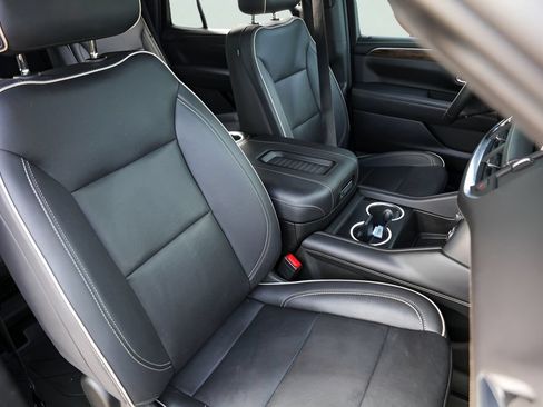 Used 2023 Chevrolet Tahoe Premier RWD image 35