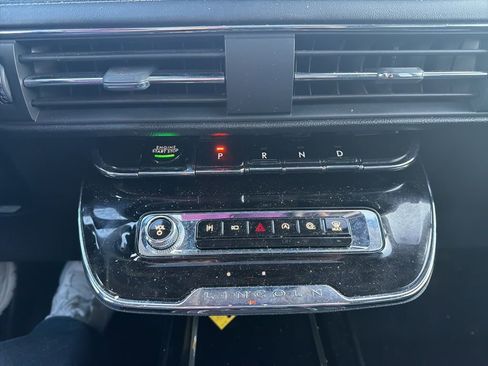 Used 2023 Lincoln Corsair Reserve w/ Equipment Group 201A image 34