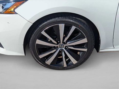 Used 2021 Nissan Altima 2.5 SR image 21