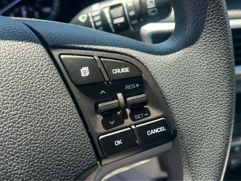 Used 2020 Hyundai Tucson SEL w/ Cargo Package FWD image 19