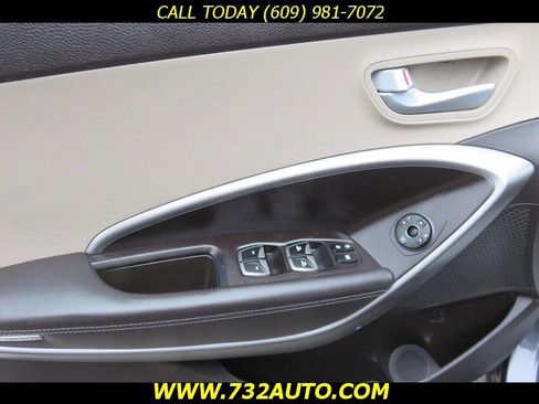 Used 2015 Hyundai Santa Fe Sport 2.0T image 28