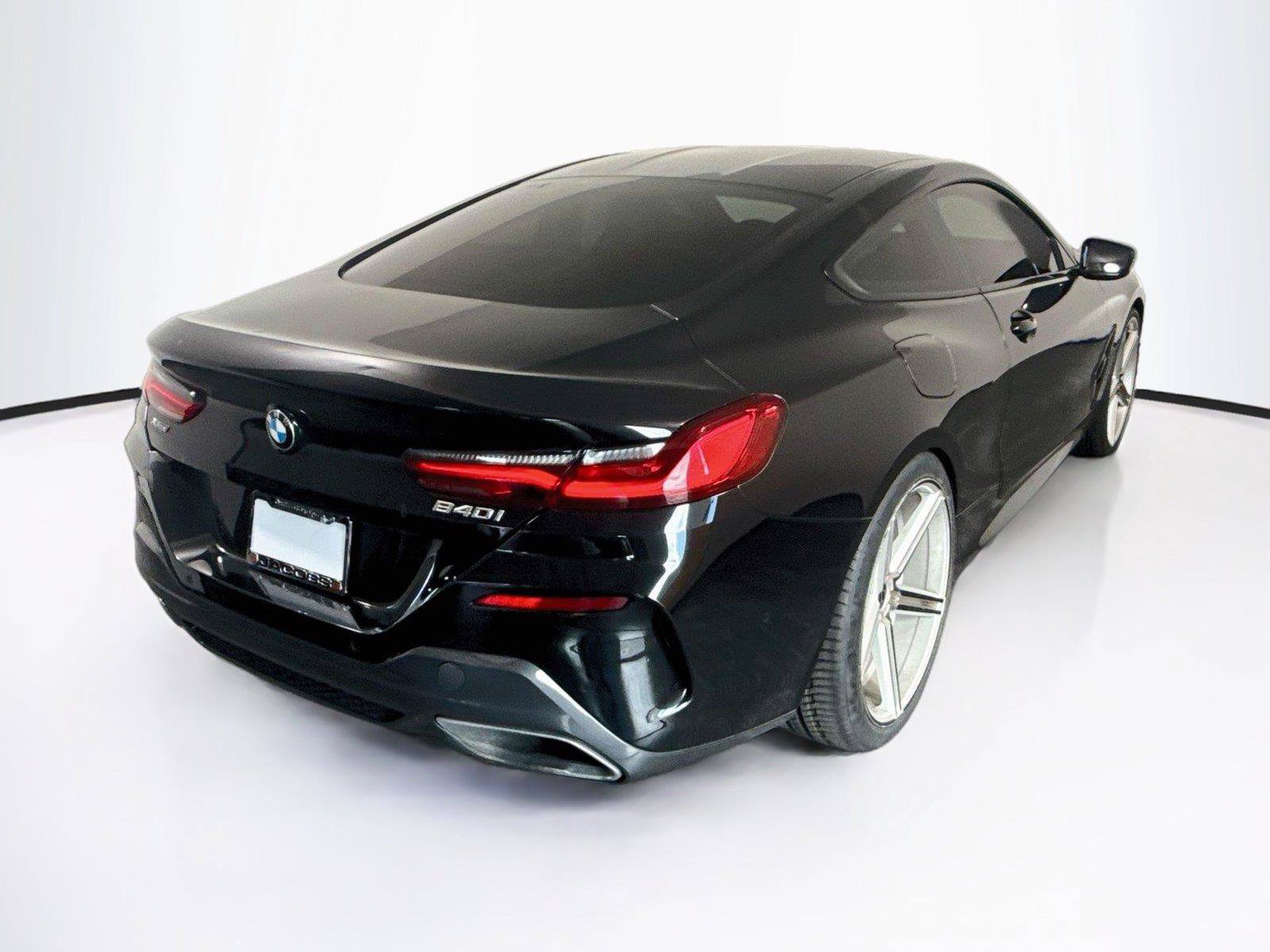Used 2020 BMW 840i xDrive Coupe w/ M Sport Package AWD/4WD image 5