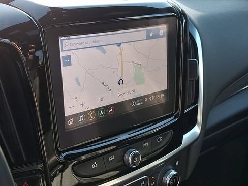 Used 2023 Chevrolet Traverse High Country AWD/4WD image 30