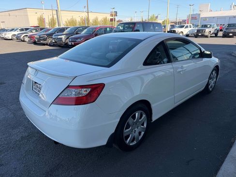 Used 2010 Honda Civic LX image 5