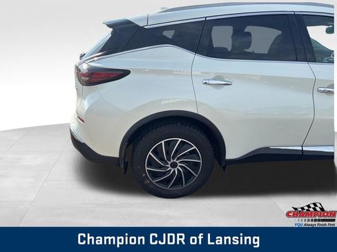 Used 2022 Nissan Murano SL AWD/4WD image 39