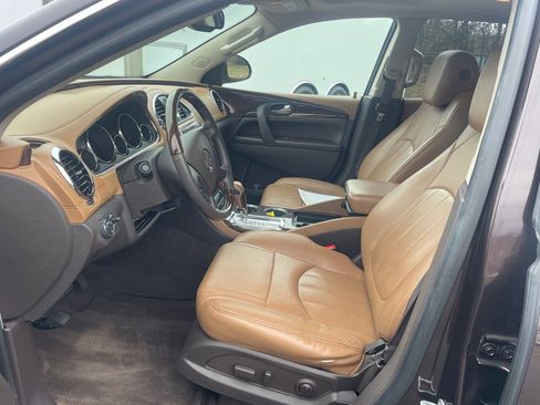 Used 2015 Buick Enclave Leather image 12