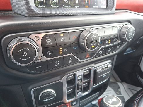 Used 2020 Jeep Wrangler Unlimited Rubicon image 28