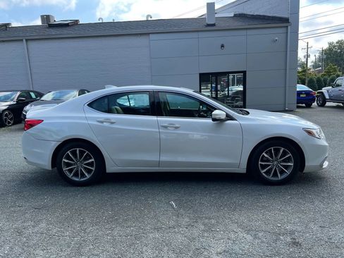 Used 2020 Acura TLX image 3