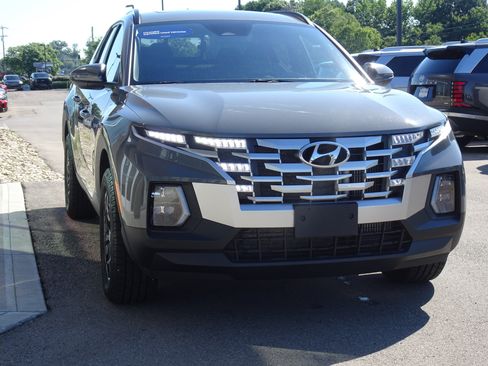 Used 2022 Hyundai Santa Cruz SEL Premium AWD/4WD image 6