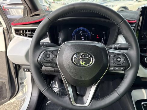 Used 2026 Toyota Corolla SE FWD image 39