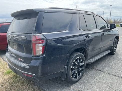 Used 2022 Chevrolet Tahoe RST w/ Luxury Package AWD/4WD image 3