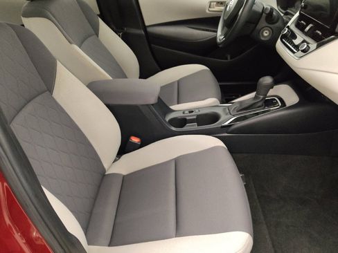 Used 2023 Toyota Corolla LE FWD image 21