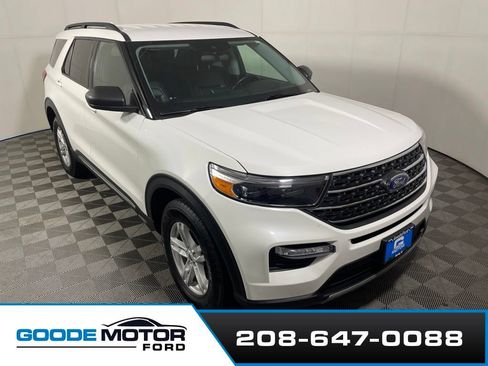 Used 2022 Ford Explorer XLT w/ Equipment Group 202A AWD/4WD image 1