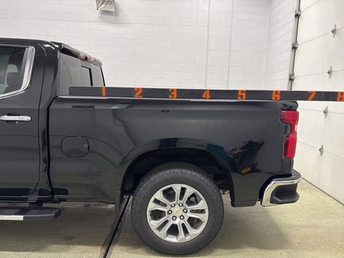 New 2026 Chevrolet Silverado 1500 LTZ w/ LTZ Premium Package AWD/4WD image 13
