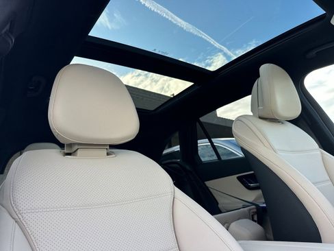 New 2026 Mercedes-Benz GLC 300 4MATIC image 17
