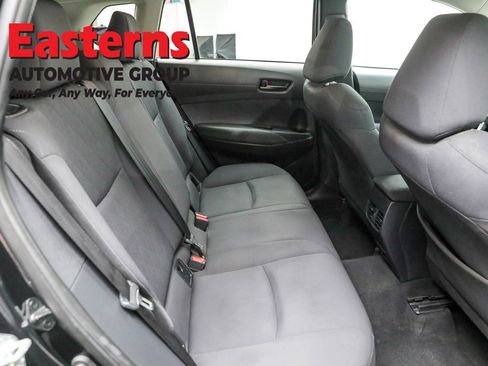 Used 2022 Toyota Corolla Cross LE image 21