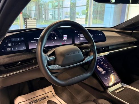 Used 2025 Lucid Air Touring AWD/4WD image 22