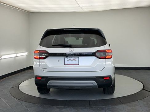 Certified 2023 Honda Pilot EX-L image 10