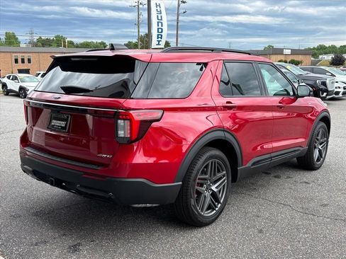 New 2026 Ford Explorer ST-Line w/ ST-Line Street Pack AWD/4WD image 25