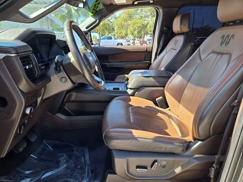 Used 2022 Ford Expedition King Ranch RWD image 14