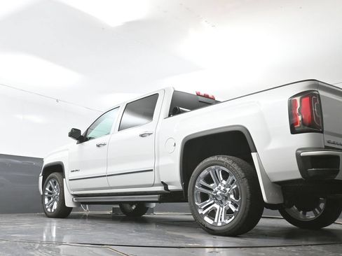 Used 2018 GMC Sierra 1500 Denali w/ Denali Ultimate Package AWD/4WD image 60