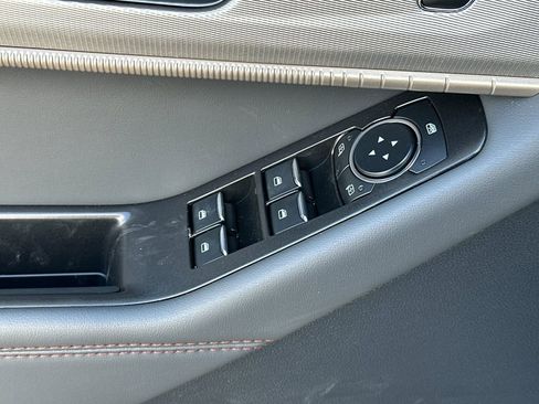 New 2026 Ford Explorer Active w/ Active Comfort Package RWD image 11