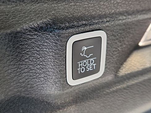 Used 2023 Jeep Grand Cherokee L Laredo w/ Luxury Tech Group I image 27