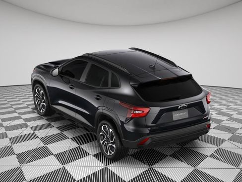 New 2026 Chevrolet Trax RS w/ Sunroof Package FWD image 3