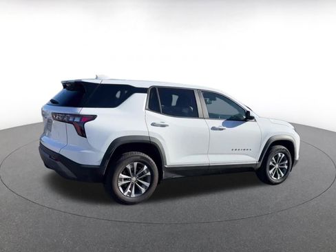 Used 2025 Chevrolet Equinox LT image 14