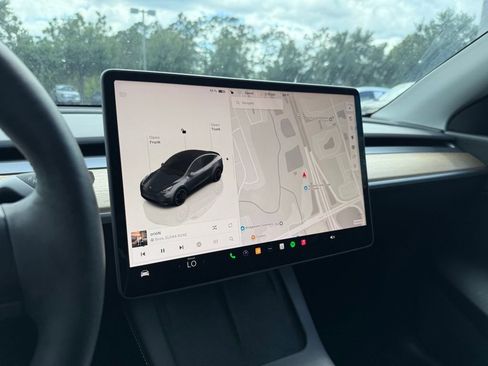Used 2022 Tesla Model Y Performance AWD/4WD image 24