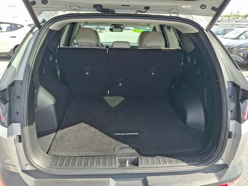 Certified 2023 Hyundai Tucson Limited AWD/4WD image 30