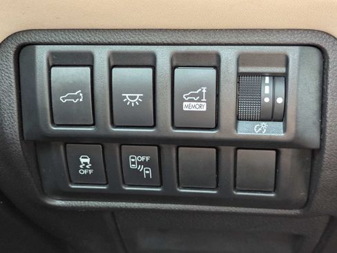 Used 2021 Subaru Ascent Limited w/ Popular Package #2A AWD/4WD image 27