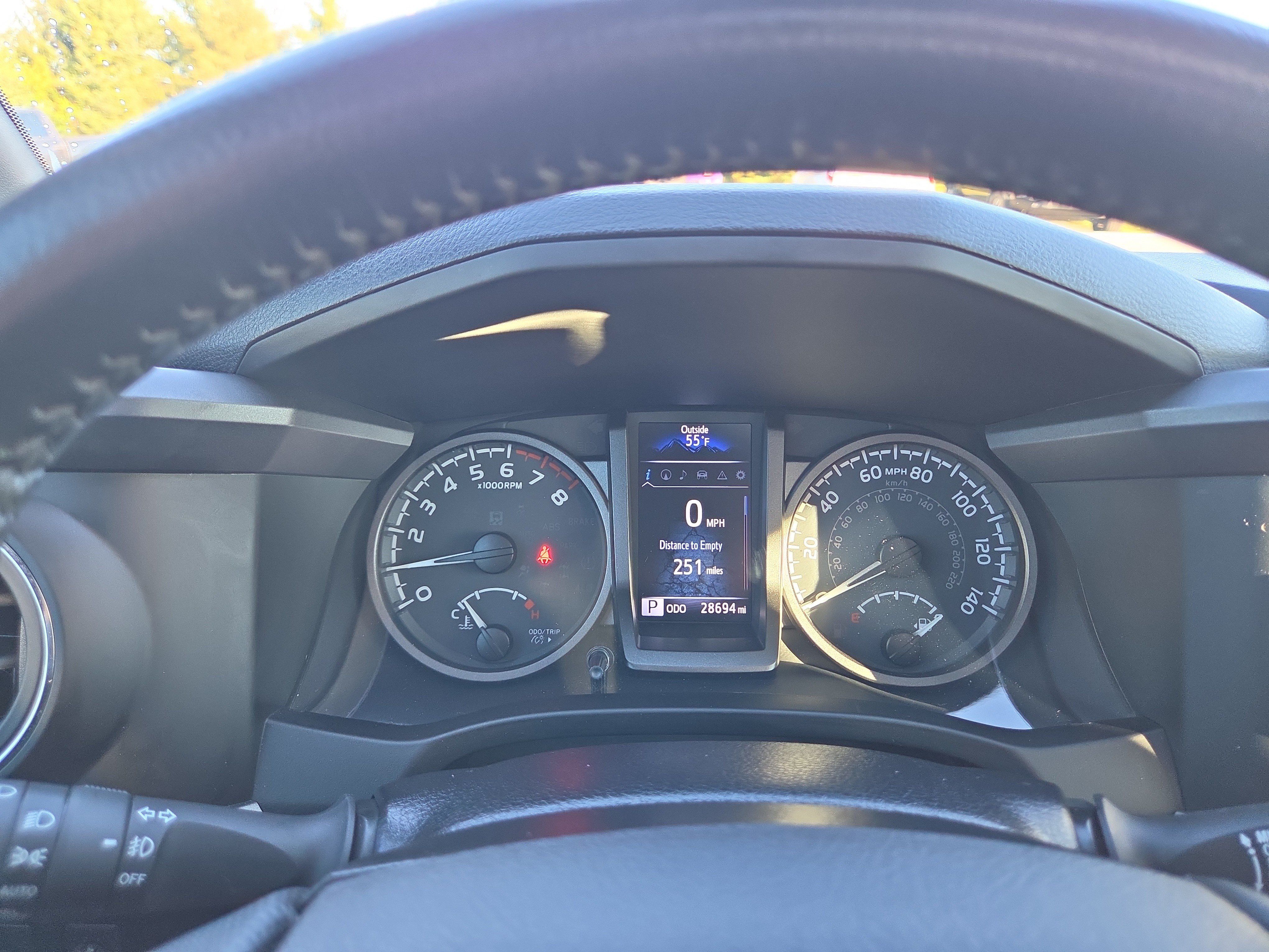 Used 2021 Toyota Tacoma TRD Off-Road w/ TRD Premium Off Road Package AWD/4WD image 5