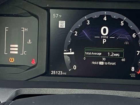 Certified 2024 Toyota Tacoma SR5 image 21