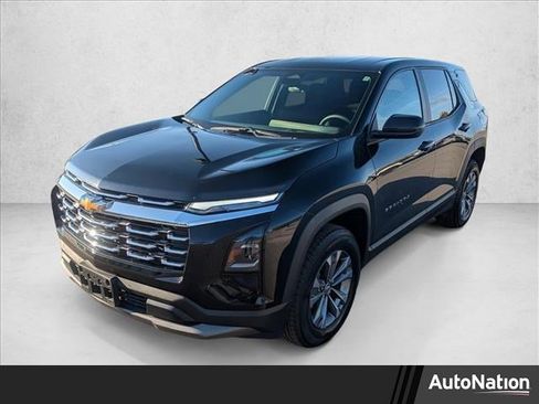 Used 2025 Chevrolet Equinox LT image 1