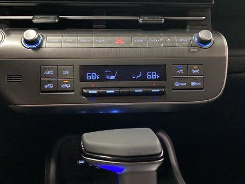 New 2026 Hyundai Kona SEL Sport AWD/4WD image 18