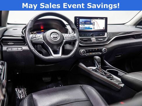 Used 2024 Nissan Altima 2.5 SR w/ SR Premium Package AWD/4WD image 15