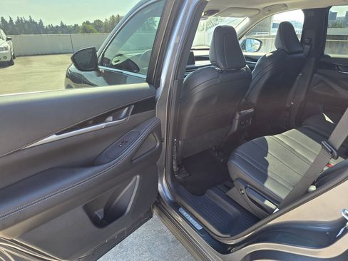 Used 2024 INFINITI QX60 Pure image 15