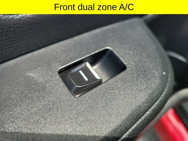 Used 2025 Honda Pilot TrailSport image 14