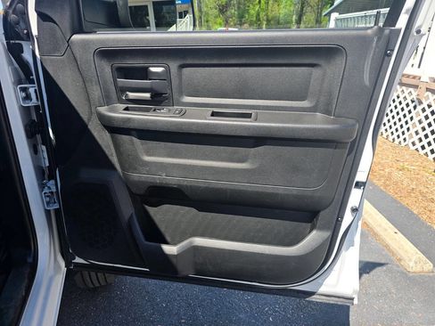 Used 2021 RAM 4500 Tradesman w/ Chrome Appearance Group image 19