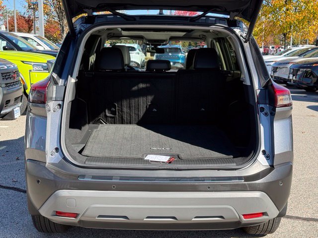 Certified 2023 Nissan Rogue SV w/ SV Premium B Package AWD/4WD image 10
