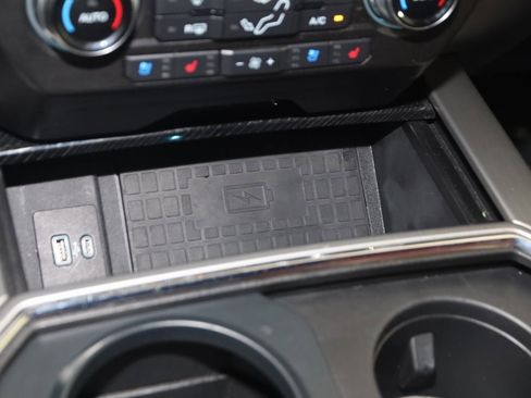 Used 2021 Ford F250 Platinum w/ Tremor Off-Road Package image 32