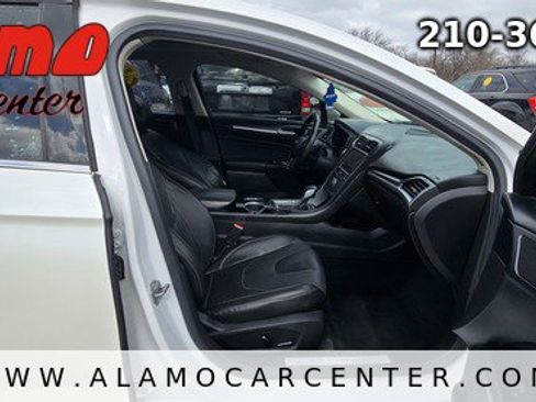 Used 2013 Ford Fusion Titanium w/ Titanium Driver Assist Pkg image 14