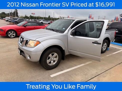 Used 2012 Nissan Frontier SV w/ SV Premium Utility Pkg RWD image 1