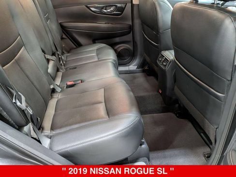 Used 2019 Nissan Rogue SL w/ Premium Package AWD/4WD image 32