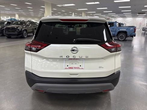 Used 2021 Nissan Rogue SL FWD image 6