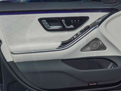 New 2022 Mercedes-Benz S 580 4MATIC Sedan image 20